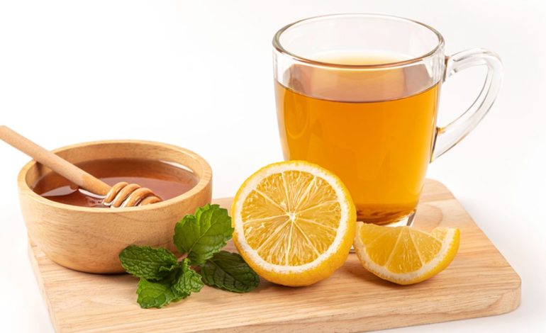 7 Manfaat Campuran Lemon dan Madu bagi Kesehatan