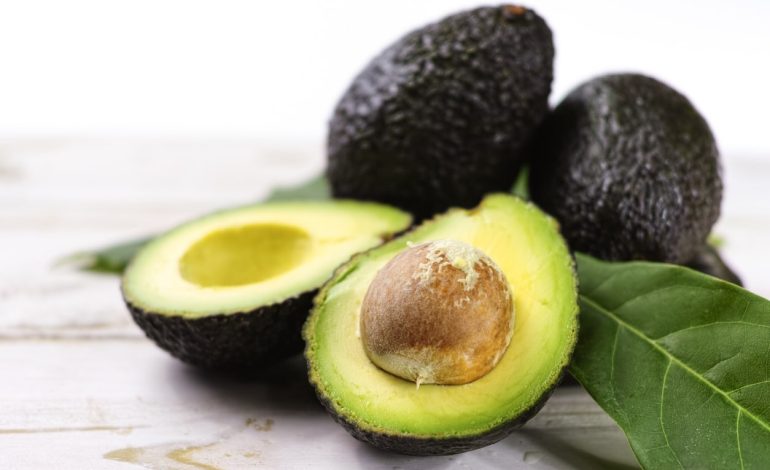 5 Manfaat Buah Alpukat untuk Kesehatan Tubuh Anda